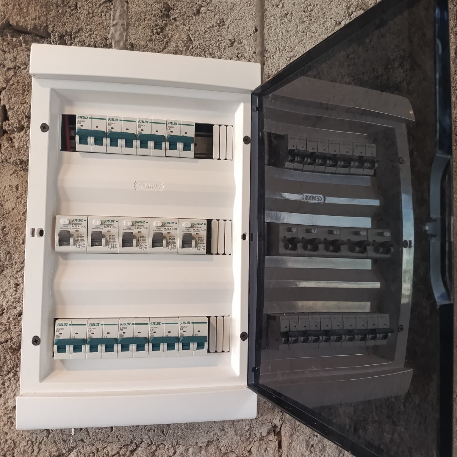 Tablero eléctrico residencial